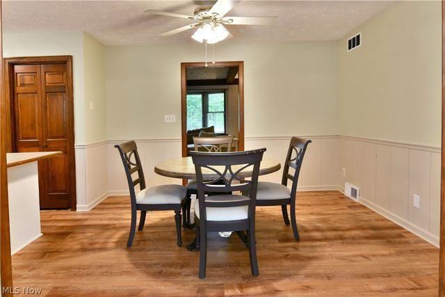 1097 Center Street E, Warren, OH 44481