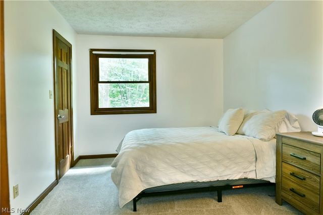 1097 Center Street E, Warren, OH 44481