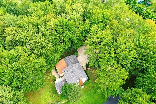 1097 Center Street E, Warren, OH 44481