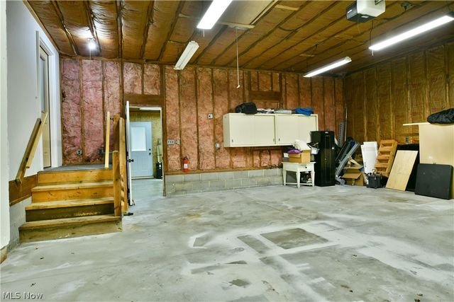 1097 Center Street E, Warren, OH 44481