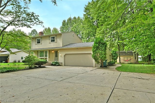 1097 Center Street E, Warren, OH 44481