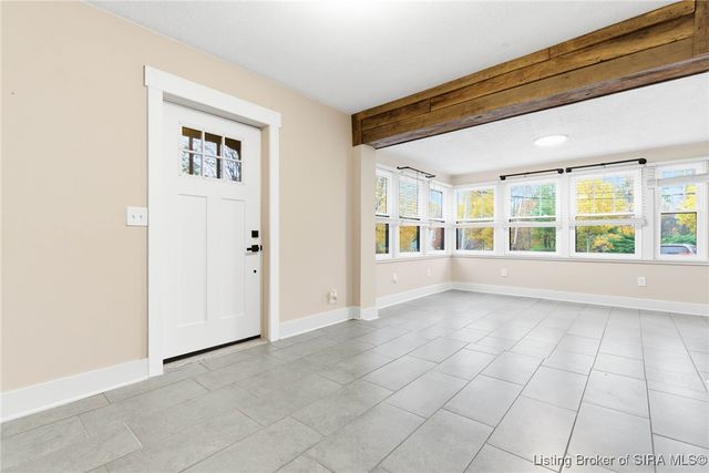 626 Maple Lane, New Albany, IN 47150