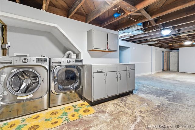 626 Maple Lane, New Albany, IN 47150