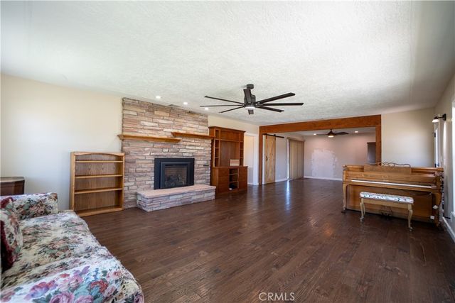 14700 Heritage Way, Oro Grande, CA 92368