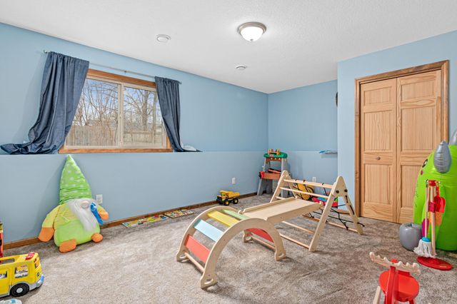 125 Park Avenue, Big Lake, MN 55309