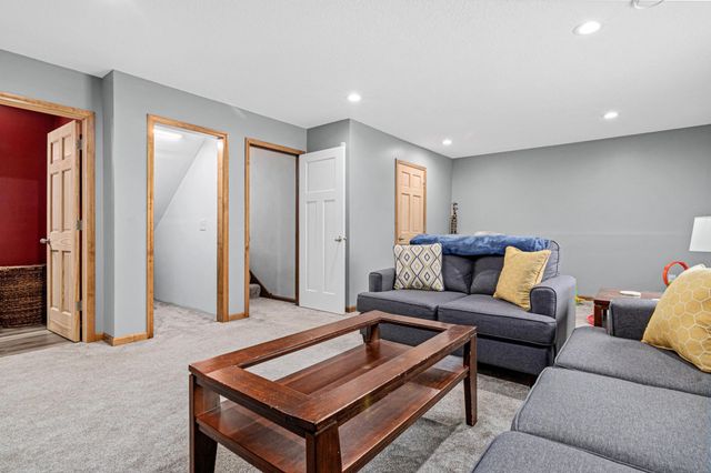 125 Park Avenue, Big Lake, MN 55309