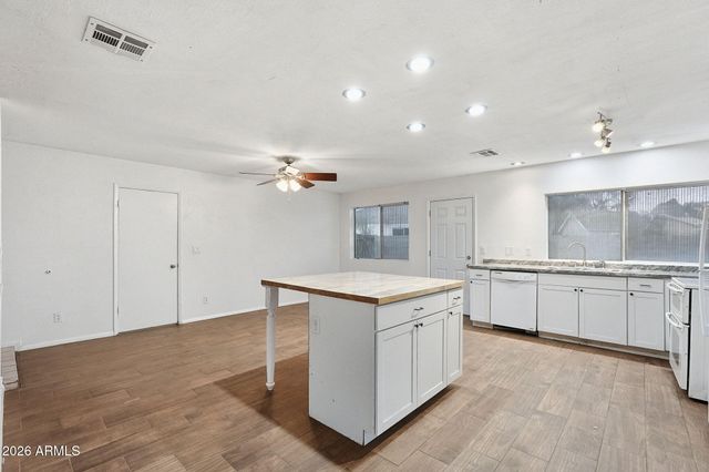 12605 N 42nd Avenue, Phoenix, AZ 85029