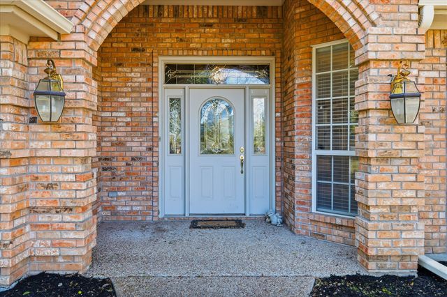 113 Green Oaks Court, Hudson Oaks, TX 76087