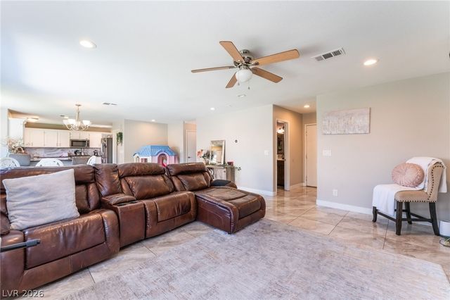 4708 Royal Sunset Court, Las Vegas, NV 89130