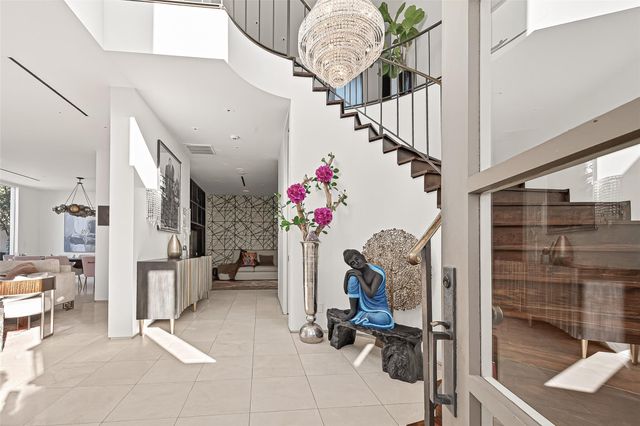 6005 Inwood Drive A, Houston, TX 77057