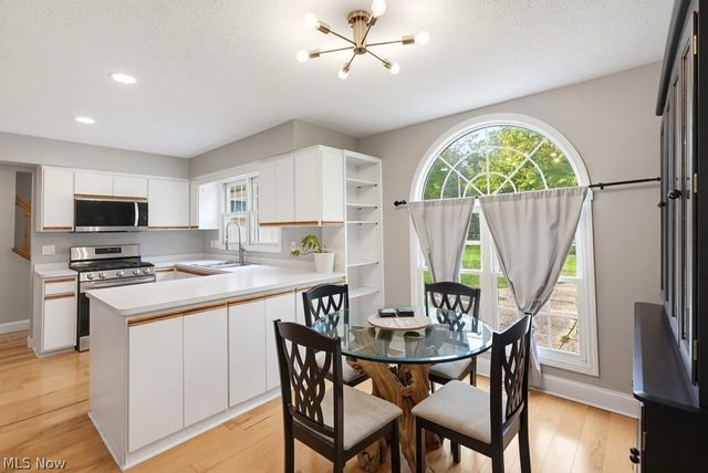 8333 Avery Road, Broadview Heights, OH 44147