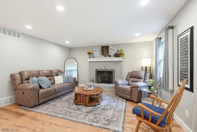8333 Avery Road, Broadview Heights, OH 44147