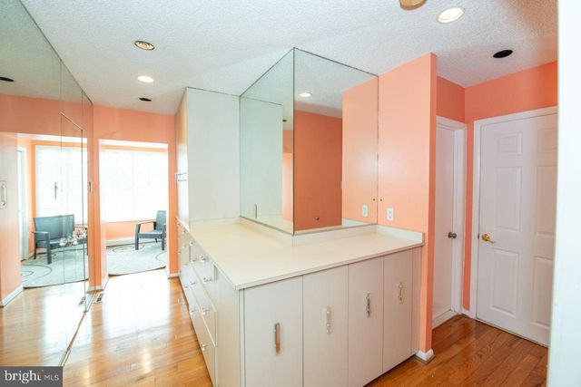 1735 EMERSON ST, Philadelphia, PA 19152