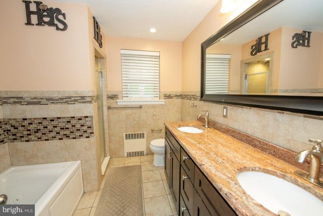 1735 EMERSON ST, Philadelphia, PA 19152