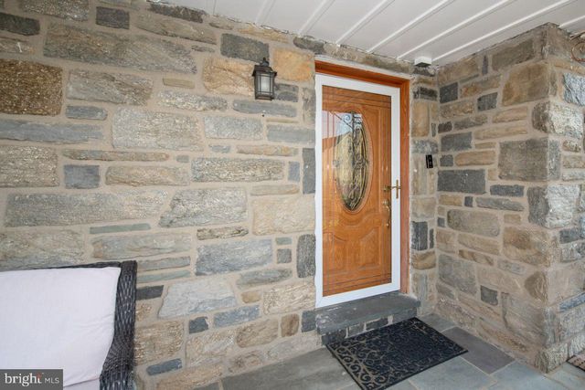 1735 EMERSON ST, Philadelphia, PA 19152