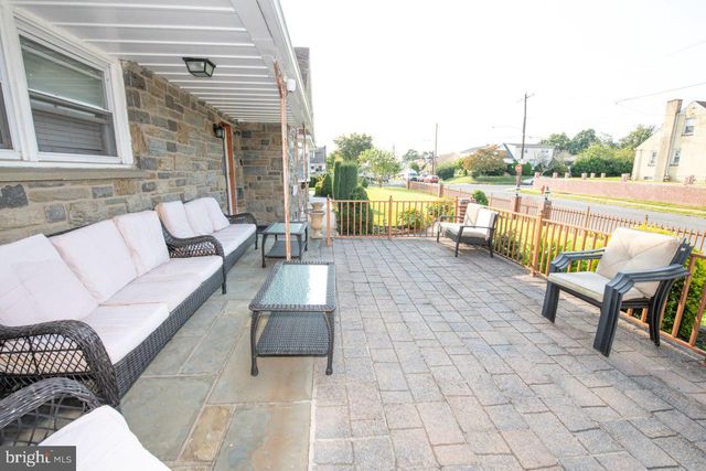 1735 EMERSON ST, Philadelphia, PA 19152