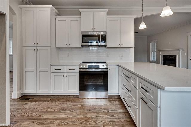 2442 Farmwood Lane, Asheboro, NC 27205