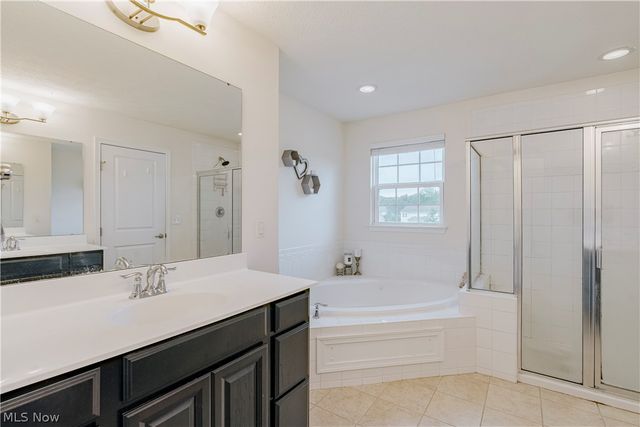 7944 Megan Meadow Drive, Hudson, OH 44236