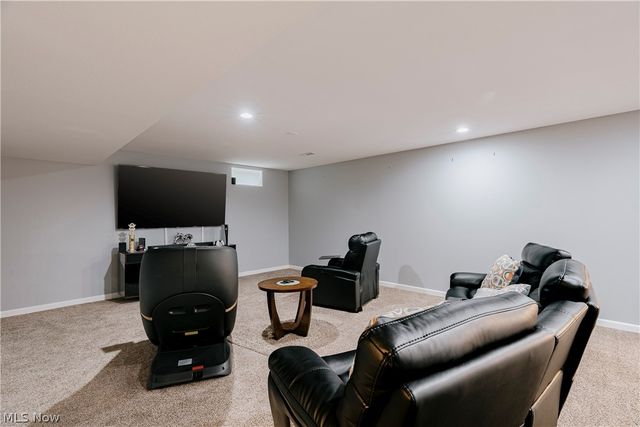 7944 Megan Meadow Drive, Hudson, OH 44236