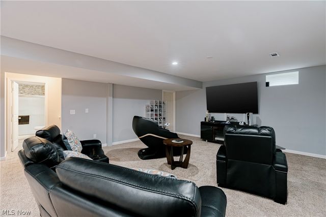 7944 Megan Meadow Drive, Hudson, OH 44236