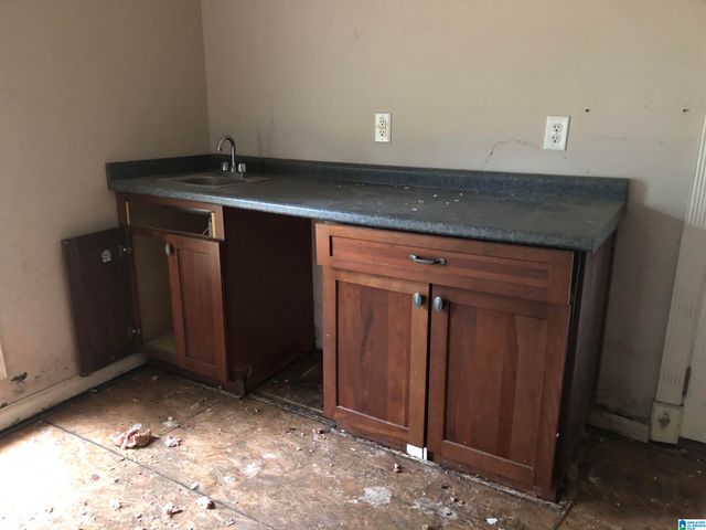 1014 PICKENS DRIVE, Bessemer, AL 35023