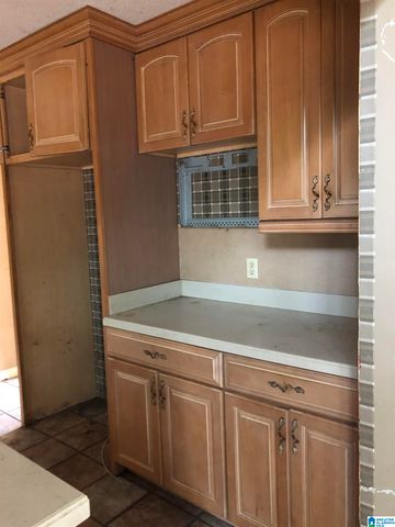 1014 PICKENS DRIVE, Bessemer, AL 35023