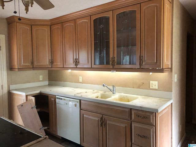 1014 PICKENS DRIVE, Bessemer, AL 35023