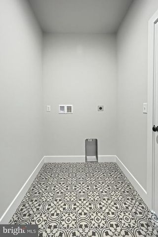 81 TUPELO ST, Lititz, PA 17543