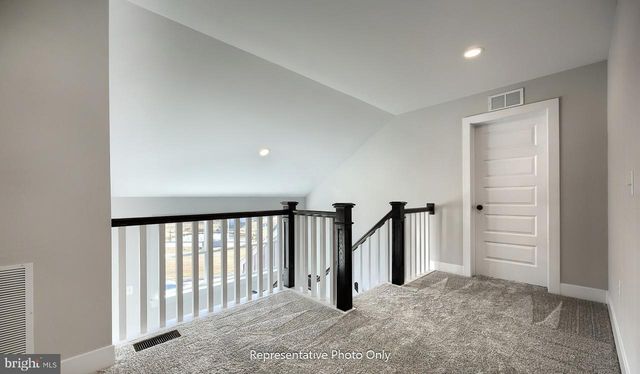 81 TUPELO ST, Lititz, PA 17543