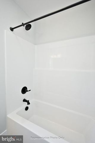 81 TUPELO ST, Lititz, PA 17543