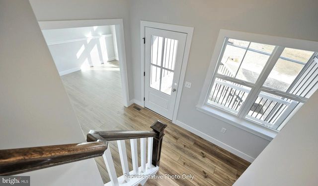 81 TUPELO ST, Lititz, PA 17543