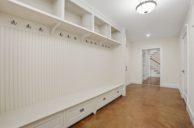 29-R Orchard St, Newbury, MA 01922