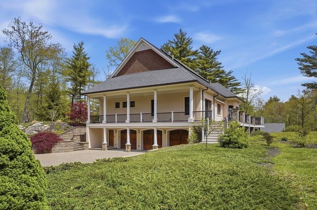 29-R Orchard St, Newbury, MA 01922