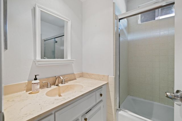 256 6th Street, Half Moon Bay, CA 94037