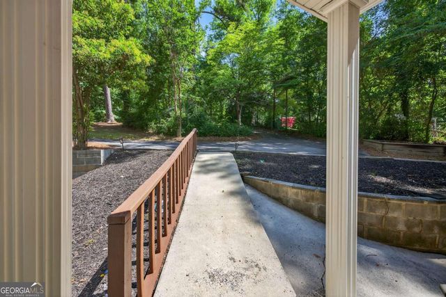 108D Southshore Drive, Eatonton, GA 31024