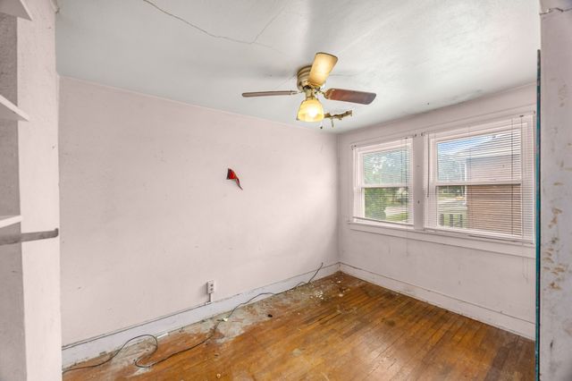 1422 Idaho Street, Des Moines, IA 50316