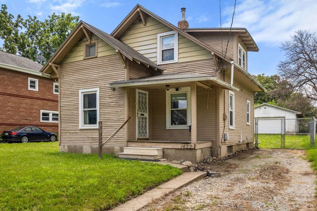 1422 Idaho Street, Des Moines, IA 50316