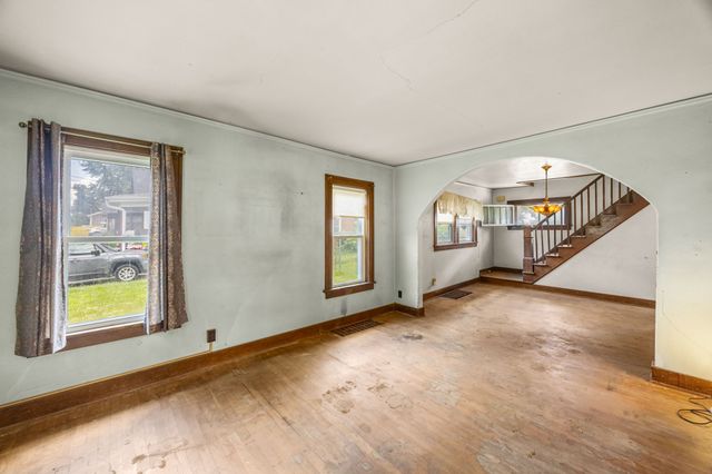 1422 Idaho Street, Des Moines, IA 50316
