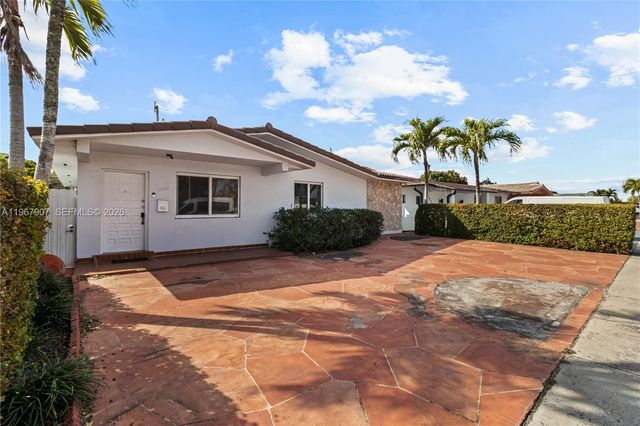 10360 SW 24th Street, Miami, FL 33165