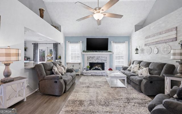 184 Glenn Eagles Way, Hiram, GA 30141