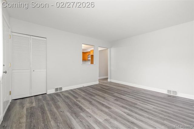 7435 Arcola Street, Westland, MI 48185