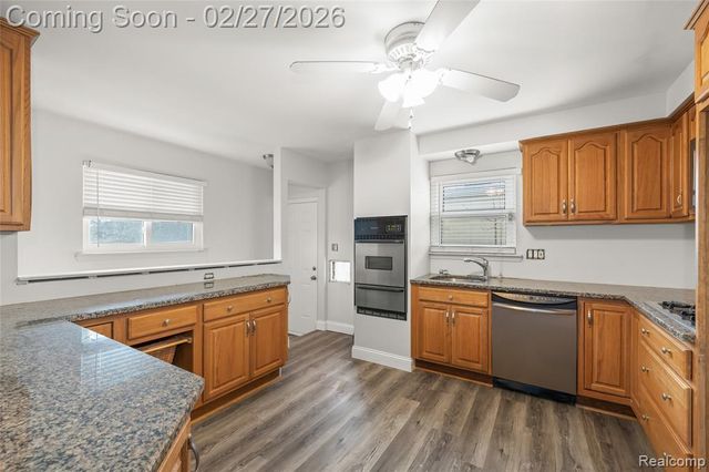 7435 Arcola Street, Westland, MI 48185