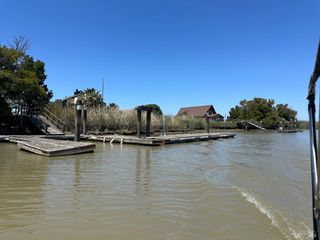 1 Pierce Ln, Benicia, CA 94510
