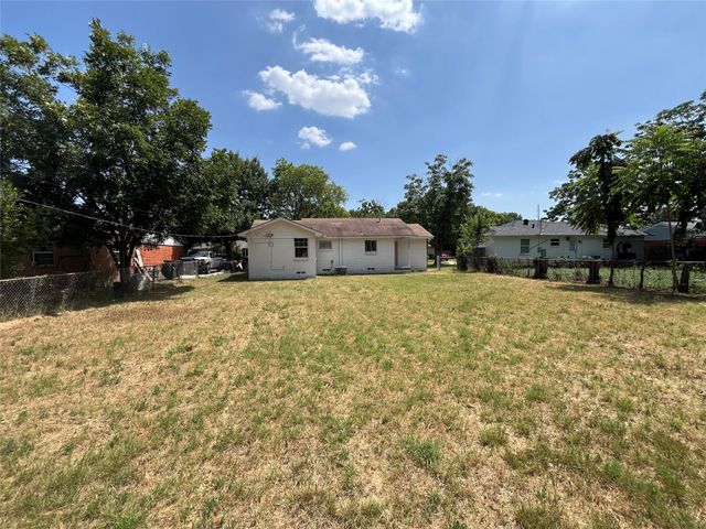 2301 Proctor Street, Garland, TX 75041