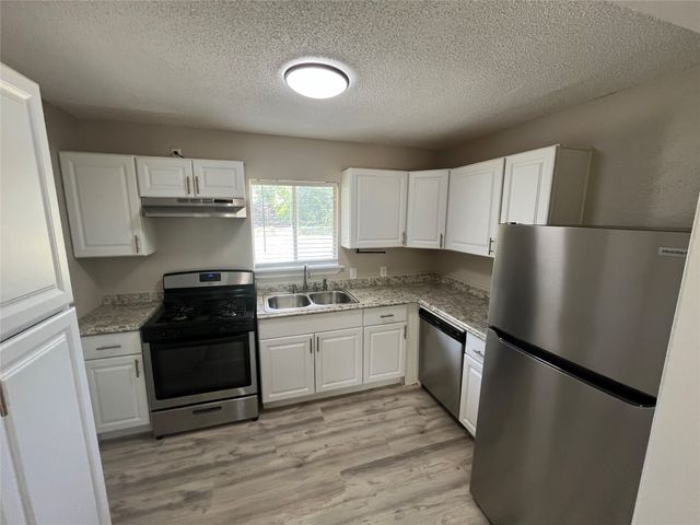2301 Proctor Street, Garland, TX 75041
