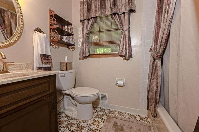 183 Inman Road, Fayetteville, GA 30215