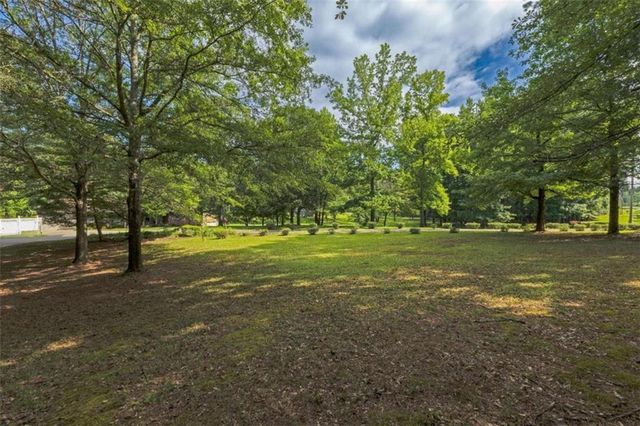 183 Inman Road, Fayetteville, GA 30215