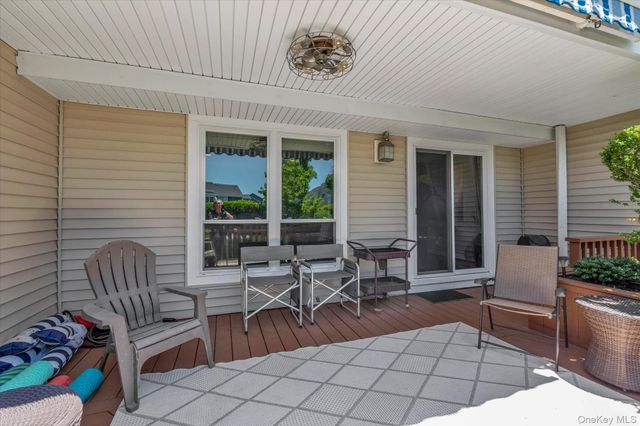 100-70 Baker Court 70, Island Park, NY 11558