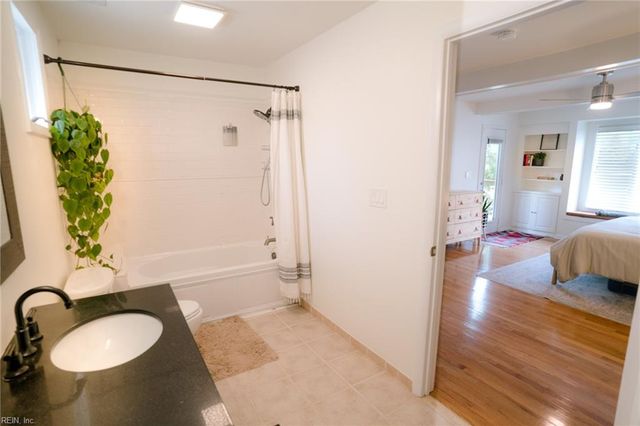 2709 Poinciana DR, Virginia Beach, VA 23451