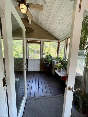 2709 Poinciana DR, Virginia Beach, VA 23451
